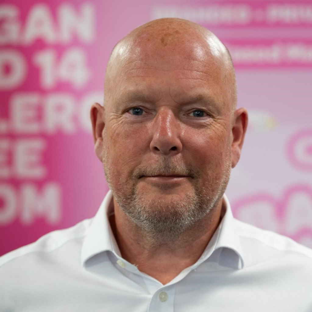 Spotlight of the Month – @elvin.willgrass